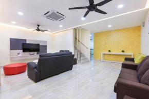 668HomestayTmn Sentosa大丰 17Pax Near Mid Valley